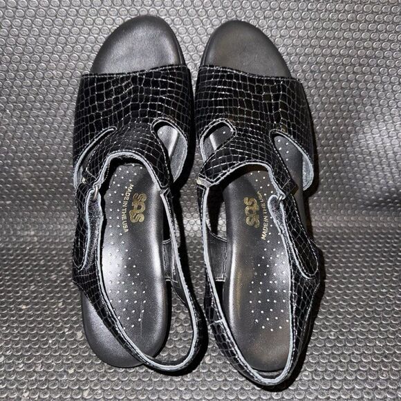 SAS Open Toe Suntimer Black Patent Leather Croc Print Tripad Sandals Size 8.5 - Picture 6 of 9